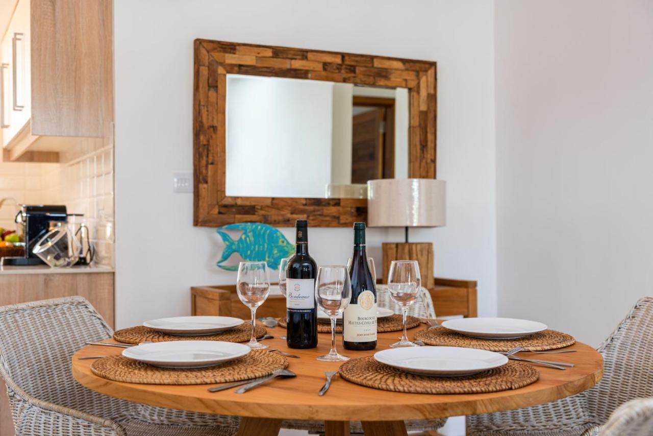 West Wood Holiday Apartment, C6 - Flic En Flac With Pool At A Quiet Location, Beautifully Decorated And Close To The Beach 외부 사진