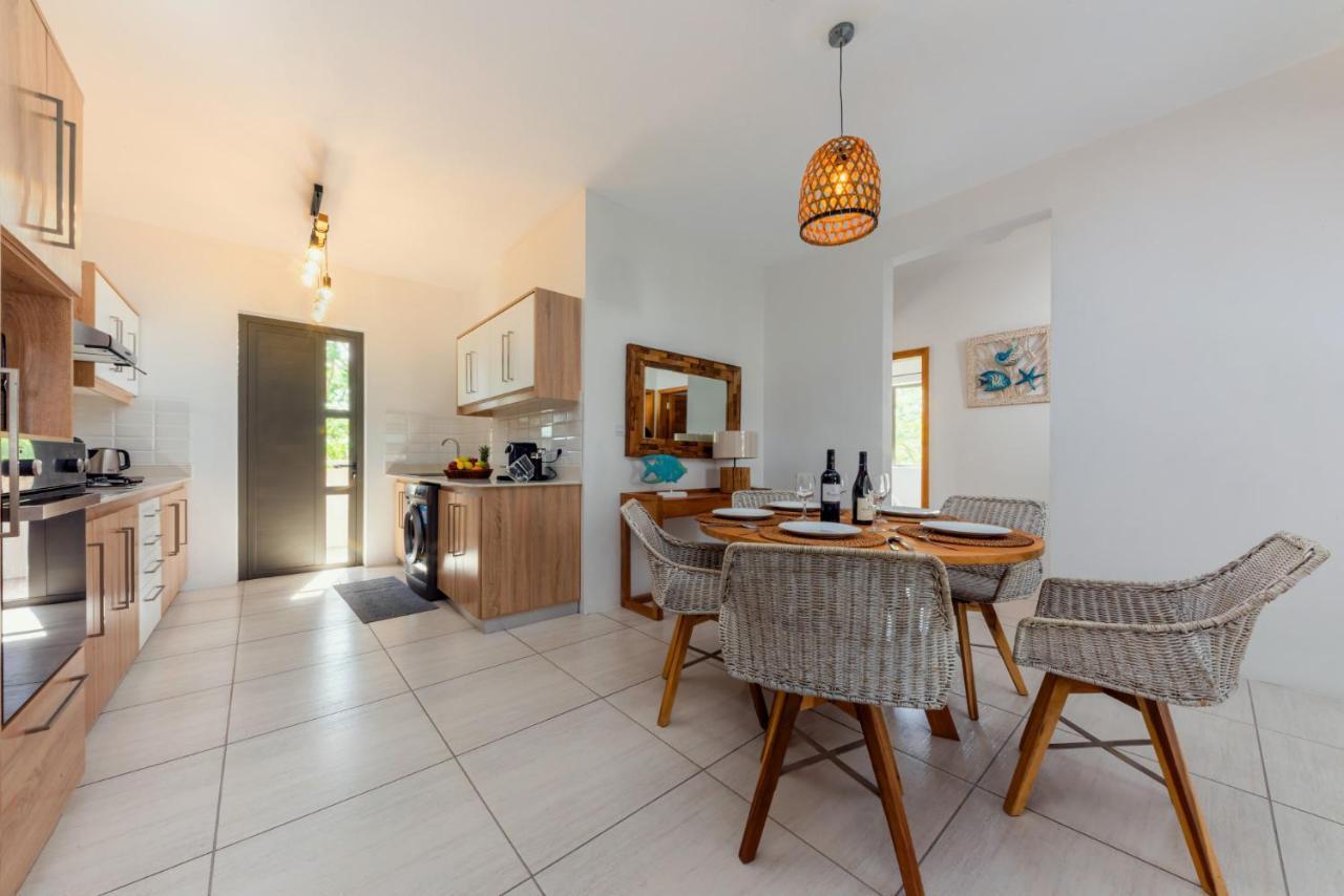 West Wood Holiday Apartment, C6 - Flic En Flac With Pool At A Quiet Location, Beautifully Decorated And Close To The Beach 외부 사진