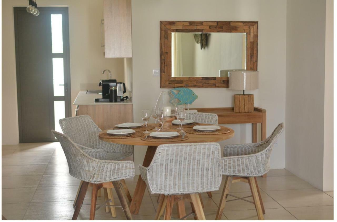 West Wood Holiday Apartment, C6 - Flic En Flac With Pool At A Quiet Location, Beautifully Decorated And Close To The Beach 외부 사진